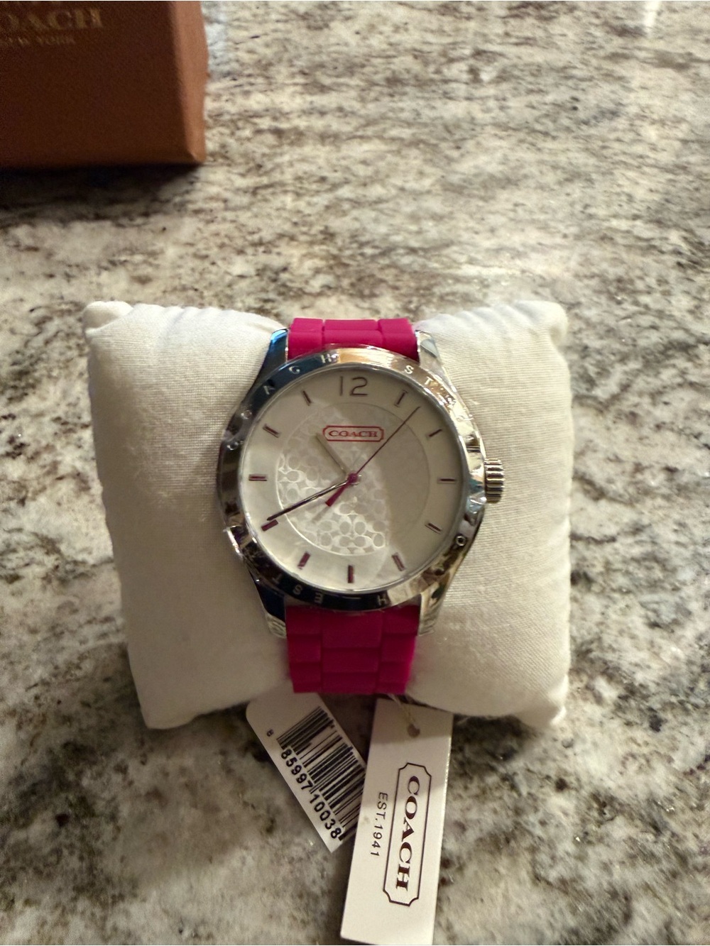 NWT ! Women’s Coach Silver & Pink Silicone Watch , 40.0mm